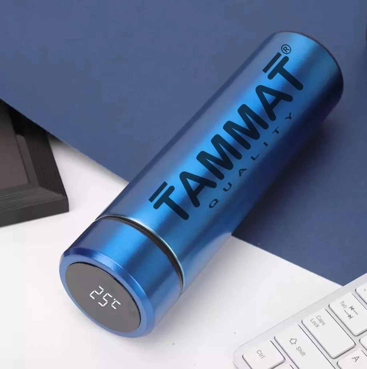 Slimme Thermosfles Met LCD Temperatuur Display - Curver Isolatiefles 0,5 Liter - Dubbelwandige Thermosfles - Thermosbeker - Isoleerfles - Thermoskan - Travel Mug - Bidon Drinkfles - Koffiebeker - Drinkflessen - RVS - Smart Thermos - Bidon - Metaal 1 Slimme Thermosfles Met LCD Temperatuur Display - Curver Isolatiefles 0,5 Liter - Dubbelwandige Thermosfles - Thermosbeker - Isoleerfles - Thermoskan - Travel Mug - Bidon Drinkfles - Koffiebeker - Drinkflessen - RVS - Smart Thermos - Bidon - Metaal