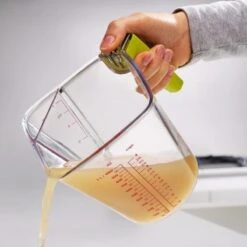 Joseph Joseph Maatbeker - Inhoud 1 L - 2 In 1 - Transparant 14 Joseph Joseph Maatbeker - Inhoud 1 L - 2 In 1 - Transparant -Drinkwater Apparaat Winkel 1200x1200 1224