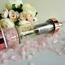 Duurzame Waterfles Met Kristal - Roségoud - Roestvrij Staal - Rozenkwarts Edelstenen - Verrijkt En Verzacht Water - Inclusief Thee/fruit Infuser - Edelstenen - 550 Ml - Waterfles - Drinkfles 18 Duurzame Waterfles Met Kristal - Roségoud - Roestvrij Staal - Rozenkwarts Edelstenen - Verrijkt En Verzacht Water - Inclusief Thee/fruit Infuser - Edelstenen - 550 Ml - Waterfles - Drinkfles -Drinkwater Apparaat Winkel 1200x1200 1316