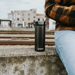 Kambukka Olympus Thermosbeker 500 Ml - Makkelijk Reinigen - Lekvrije Koffiebeker - RVS - Darkness 20 Kambukka Olympus Thermosbeker 500 Ml - Makkelijk Reinigen - Lekvrije Koffiebeker - RVS - Darkness -Drinkwater Apparaat Winkel 1200x1200 198