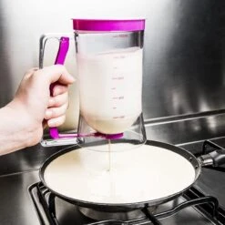 Nutcrackers Beslag Dispenser