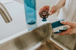 Kambukka Elton Drinkfles 750ml - Midnight Blue Met 3-in-1 Lid En Makkelijke Reiniging -Drinkwater Apparaat Winkel 1200x800 106