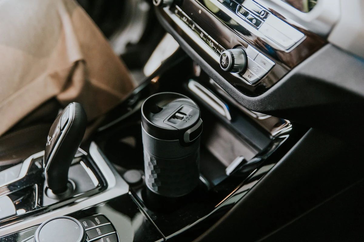 Kambukka Etna Grip Thermosbeker 500 Ml - Makkelijk Reinigen - Lekvrije Koffiebeker - Zwart 5 Kambukka Etna Grip Thermosbeker 500 Ml - Makkelijk Reinigen - Lekvrije Koffiebeker - Zwart - Afbeelding 5