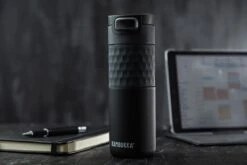 Kambukka Etna Grip Thermosbeker 500 Ml - Makkelijk Reinigen - Lekvrije Koffiebeker - Zwart 35 Kambukka Etna Grip Thermosbeker 500 Ml - Makkelijk Reinigen - Lekvrije Koffiebeker - Zwart -Drinkwater Apparaat Winkel 1200x800 22