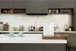 Philips Water Instant Water Filter - 3 L Inhoud, 1 L/min Snelle Doorstroming, Oplaadbaar Via USB-C -Drinkwater Apparaat Winkel 1200x802