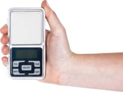 Krumble Weegschaal - Nauwkeurig - 0,01 Tot 200 Gr -Drinkwater Apparaat Winkel 1200x905 1