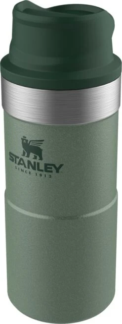 Stanley Trigger-Action Travel Mug 0.35L - Thermosfles - Hammertone Green -Drinkwater Apparaat Winkel 453x1200 1