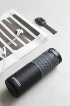 Kambukka Etna Grip Thermosbeker 500 Ml - Makkelijk Reinigen - Lekvrije Koffiebeker - Zwart 29 Kambukka Etna Grip Thermosbeker 500 Ml - Makkelijk Reinigen - Lekvrije Koffiebeker - Zwart -Drinkwater Apparaat Winkel 799x1200 8